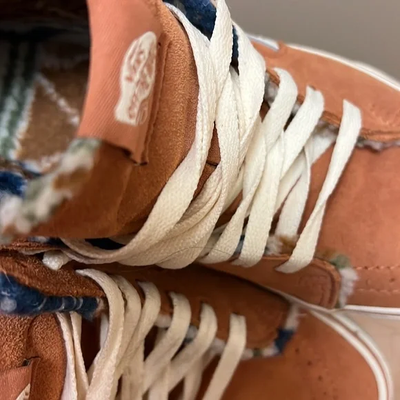 Vans suede sherpa Sk8-Hi sunburn/marshmallow - Picture 3 of 6